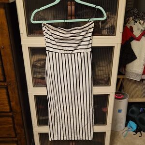Heart & Hips Black and White Strapless Dress